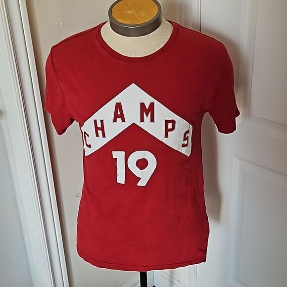 Champs Men's Cotton Logo Short Sleeves T-shirt Medium Ruby Red/White - Picture 2 of 16